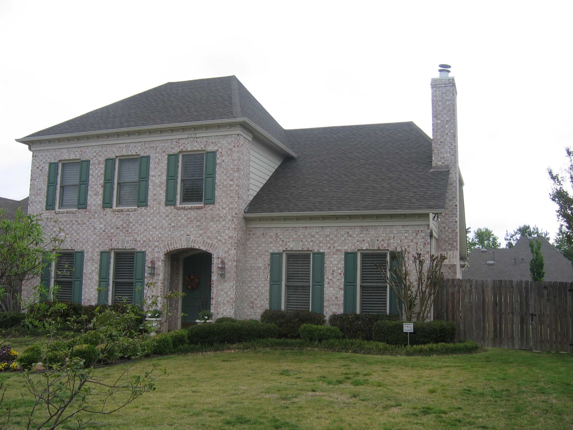 3-Bedroom, 2833 Sq Ft Cape Cod House Plan - 170-1872 - Front Exterior