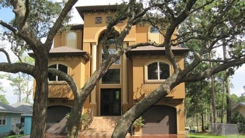 Home Exterior Photograph