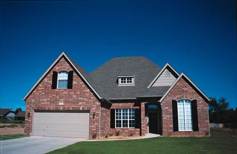 4-Bedroom, 2248 Sq Ft Ranch Home Plan - 178-1055 - Main Exterior