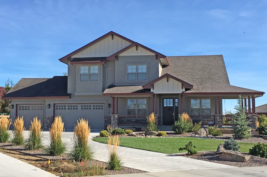 5-Bedroom, 3377 Sq Ft Luxury Home Plan - 194-1006 - Main Exterior