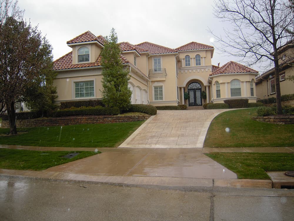 3-Bedroom, 3685 Sq Ft Mediterranean House Plan - 195-1042 - Front Exterior