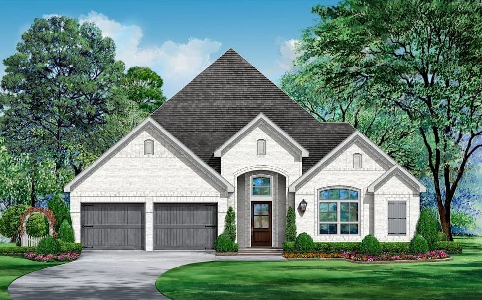 Front elevation of Traditional home (ThePlanCollection: House Plan #195-1346)