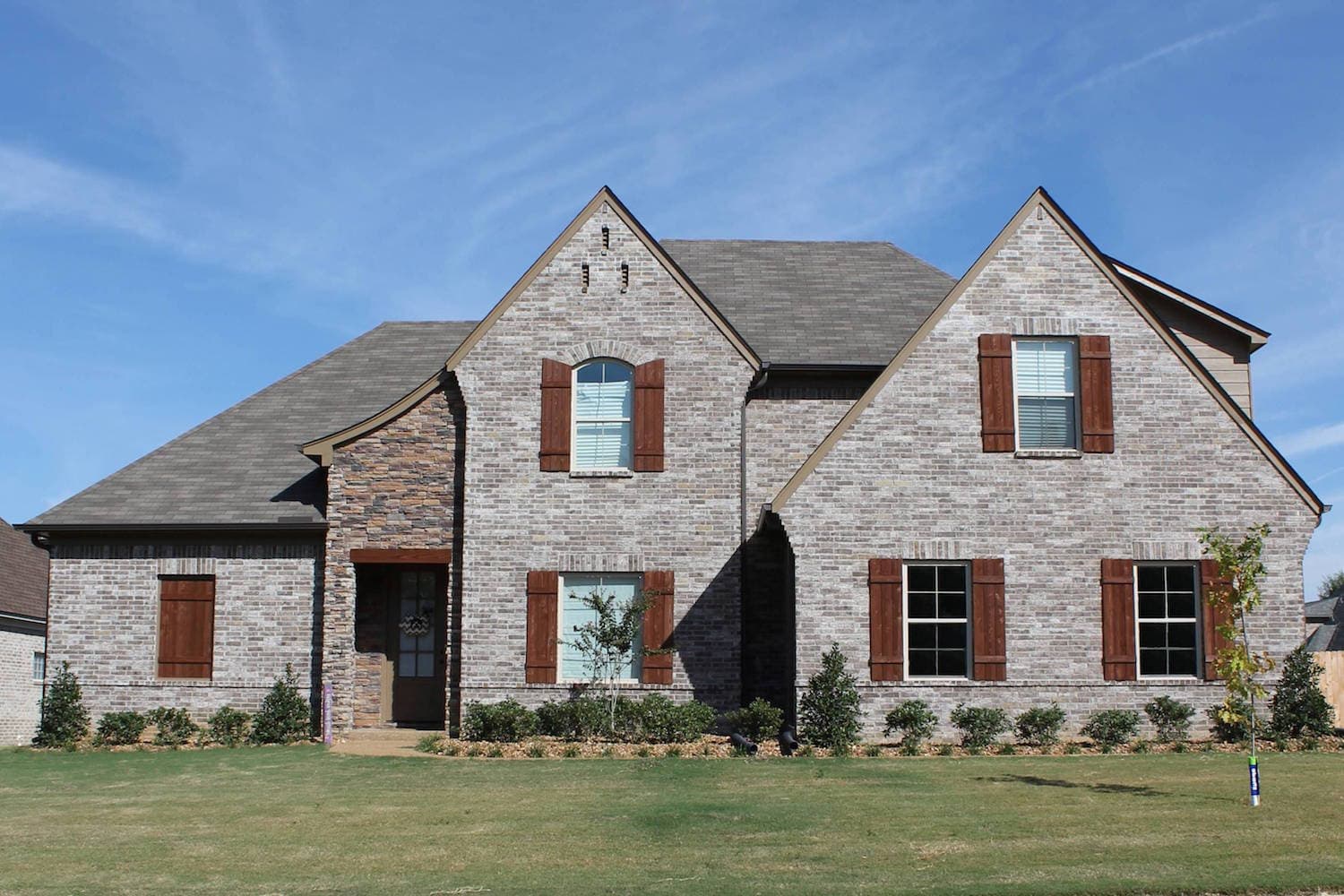 3-Bedroom, 3018 Sq Ft European House - Plan #196-1028 - Front Exterior