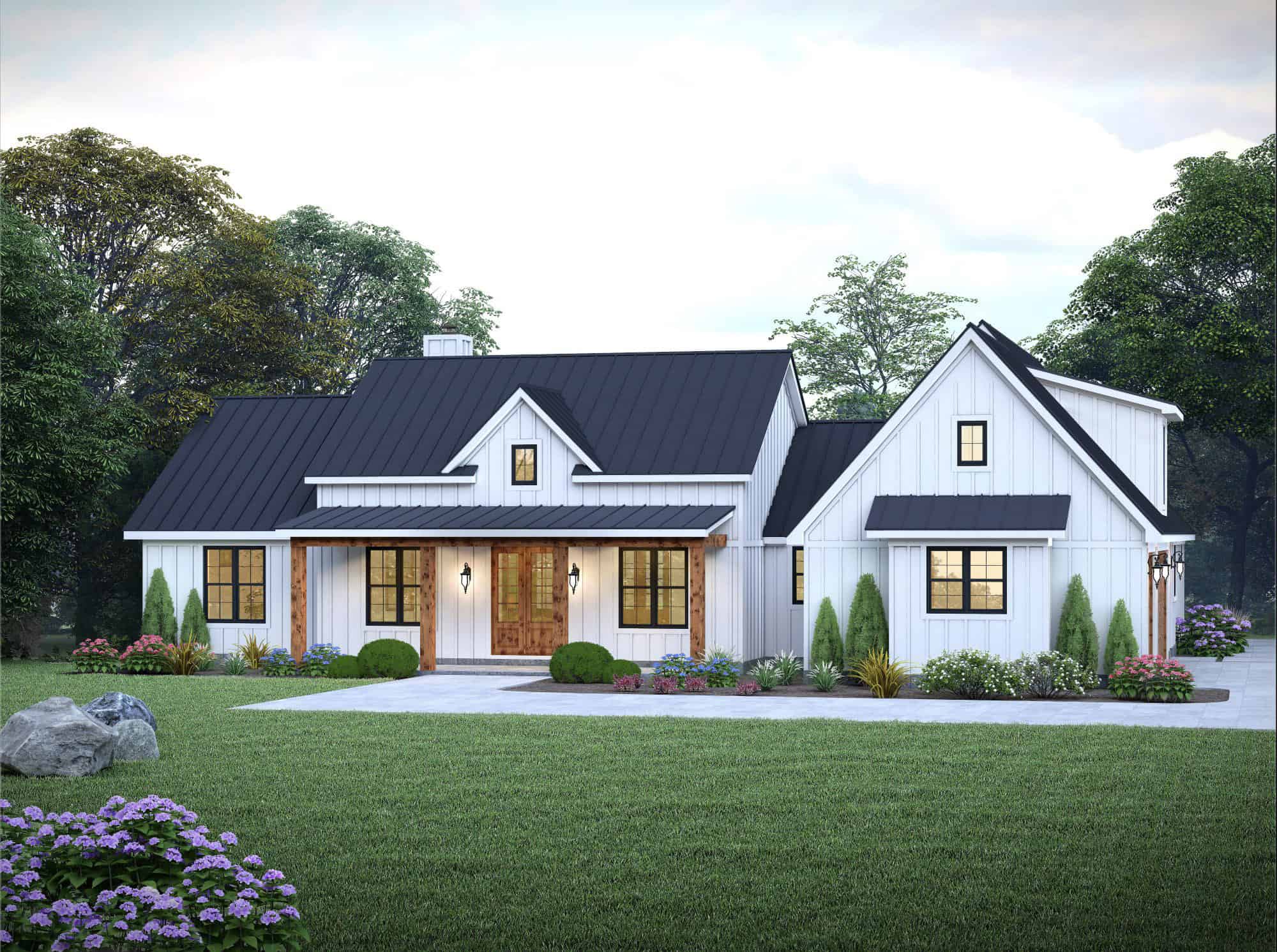 3-Bedroom, 2496 Sq Ft Farmhouse House Plan - 196-1847 - Front Exterior