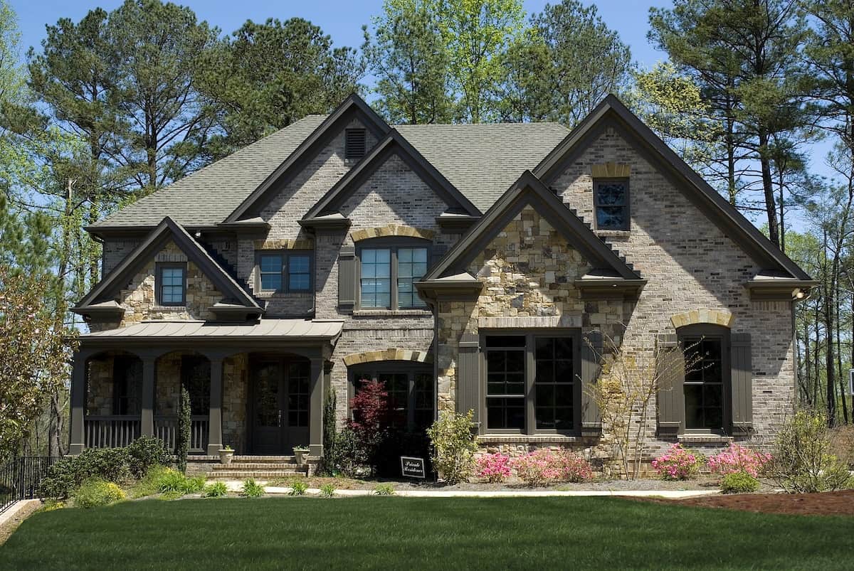 5-Bedroom, 3338 Sq Ft European Home Plan - 198-1105 - Main Exterior