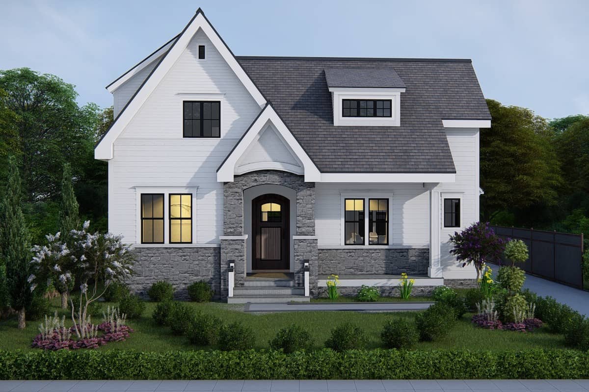 3-Bedroom, 2589 Sq Ft European House - Plan #207-1001 - Front Exterior